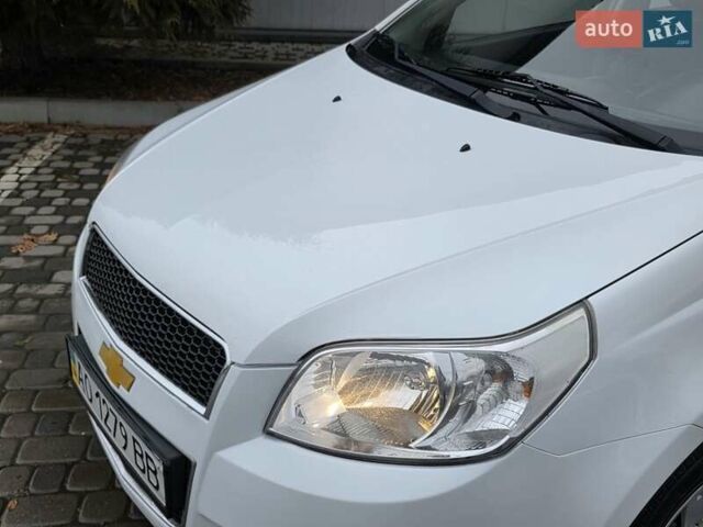 Білий Шевроле Авео, об'ємом двигуна 1.5 л та пробігом 82 тис. км за 4450 $, фото 9 на Automoto.ua