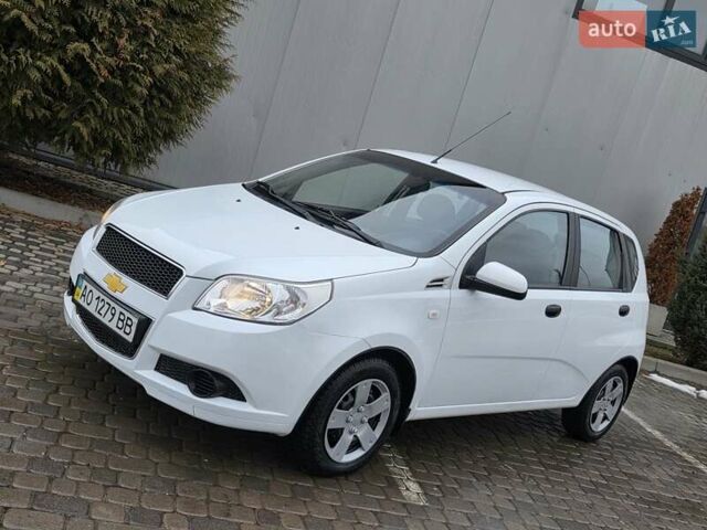 Білий Шевроле Авео, об'ємом двигуна 1.5 л та пробігом 82 тис. км за 4450 $, фото 4 на Automoto.ua