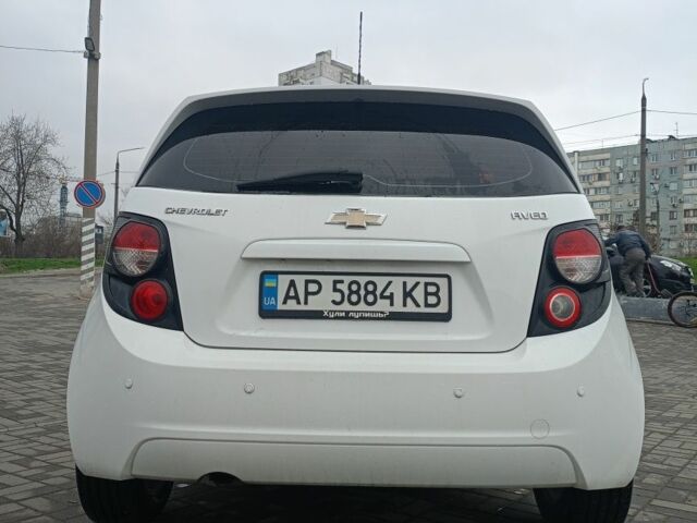 Белый Шевроле Авео, объемом двигателя 1.2 л и пробегом 250 тыс. км за 5599 $, фото 5 на Automoto.ua