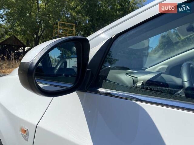 Белый Шевроле Авео, объемом двигателя 1.23 л и пробегом 187 тыс. км за 5800 $, фото 39 на Automoto.ua