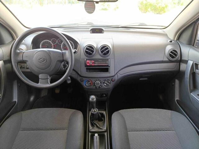 Белый Шевроле Авео, объемом двигателя 1.5 л и пробегом 44 тыс. км за 5999 $, фото 18 на Automoto.ua