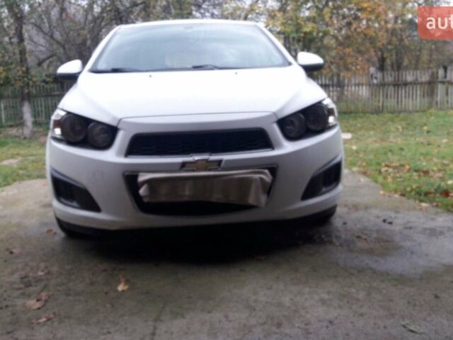 Білий Шевроле Авео, об'ємом двигуна 1.6 л та пробігом 98 тис. км за 6300 $, фото 3 на Automoto.ua