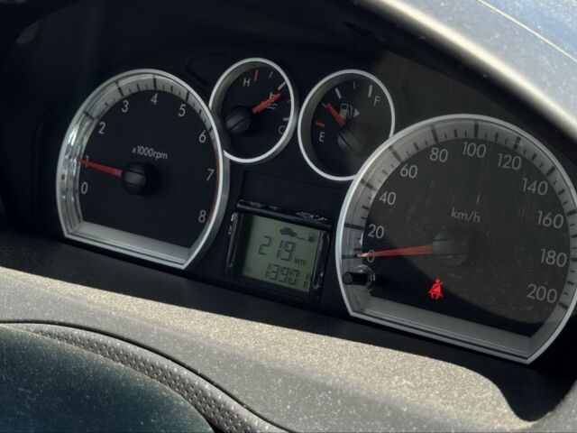 Белый Шевроле Авео, объемом двигателя 1.5 л и пробегом 139 тыс. км за 5500 $, фото 22 на Automoto.ua