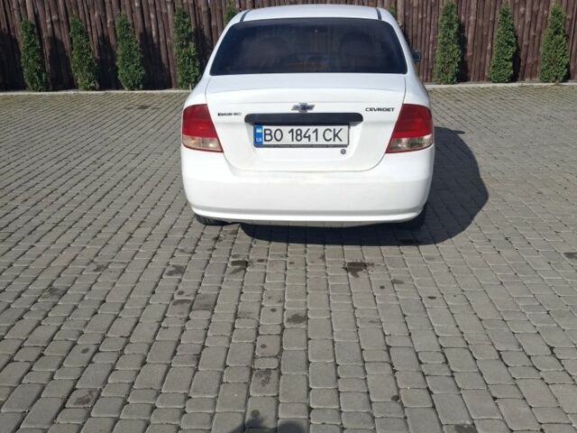 Білий Шевроле Авео, об'ємом двигуна 1.5 л та пробігом 200 тис. км за 1850 $, фото 6 на Automoto.ua