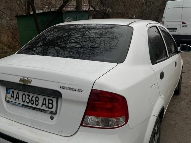 Белый Шевроле Авео, объемом двигателя 1.5 л и пробегом 148 тыс. км за 2000 $, фото 6 на Automoto.ua
