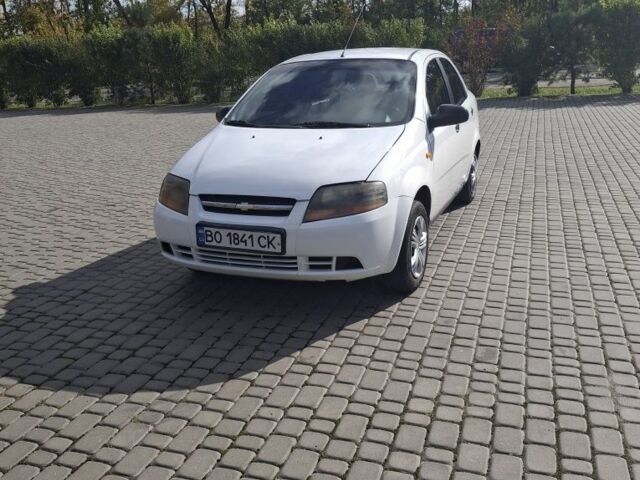 Білий Шевроле Авео, об'ємом двигуна 1.5 л та пробігом 200 тис. км за 1850 $, фото 2 на Automoto.ua