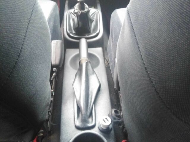 Білий Шевроле Авео, об'ємом двигуна 1.5 л та пробігом 180 тис. км за 3000 $, фото 7 на Automoto.ua