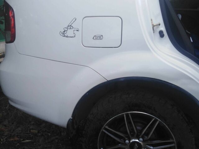 Білий Шевроле Авео, об'ємом двигуна 1.5 л та пробігом 180 тис. км за 3000 $, фото 6 на Automoto.ua