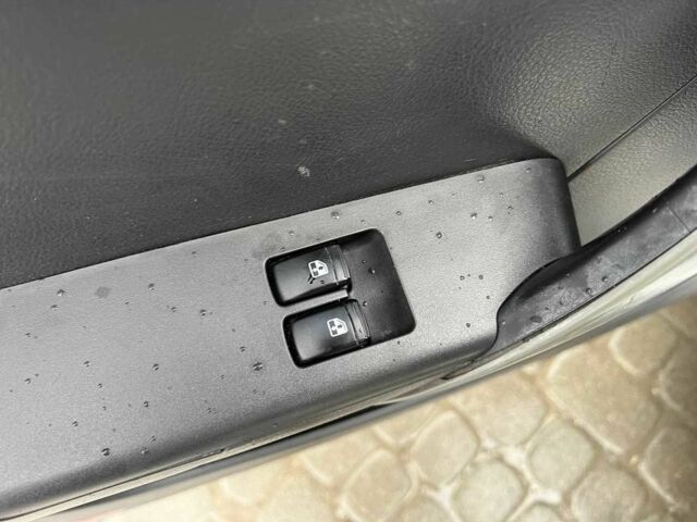 Білий Шевроле Авео, об'ємом двигуна 1.5 л та пробігом 211 тис. км за 3640 $, фото 14 на Automoto.ua