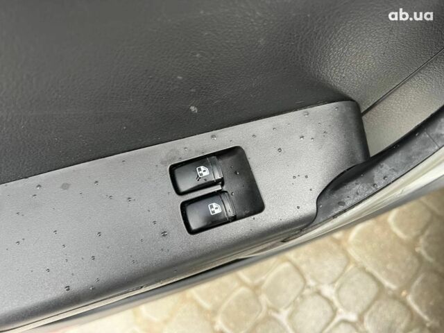 Белый Шевроле Авео, объемом двигателя 1.5 л и пробегом 211 тыс. км за 3640 $, фото 14 на Automoto.ua