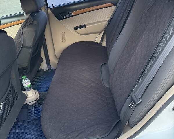 Білий Шевроле Авео, об'ємом двигуна 1.6 л та пробігом 227 тис. км за 4250 $, фото 14 на Automoto.ua