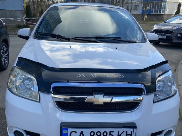 Белый Шевроле Авео, объемом двигателя 1.5 л и пробегом 185 тыс. км за 3900 $, фото 1 на Automoto.ua