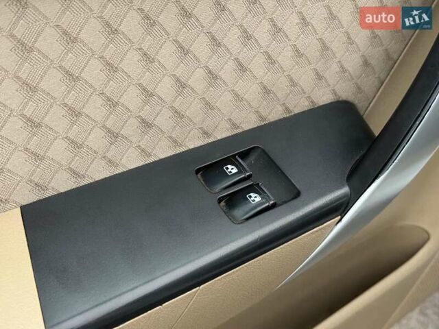 Белый Шевроле Авео, объемом двигателя 1.6 л и пробегом 89 тыс. км за 5240 $, фото 12 на Automoto.ua