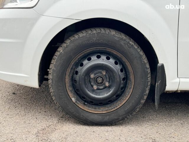 Белый Шевроле Авео, объемом двигателя 1.6 л и пробегом 89 тыс. км за 5240 $, фото 10 на Automoto.ua