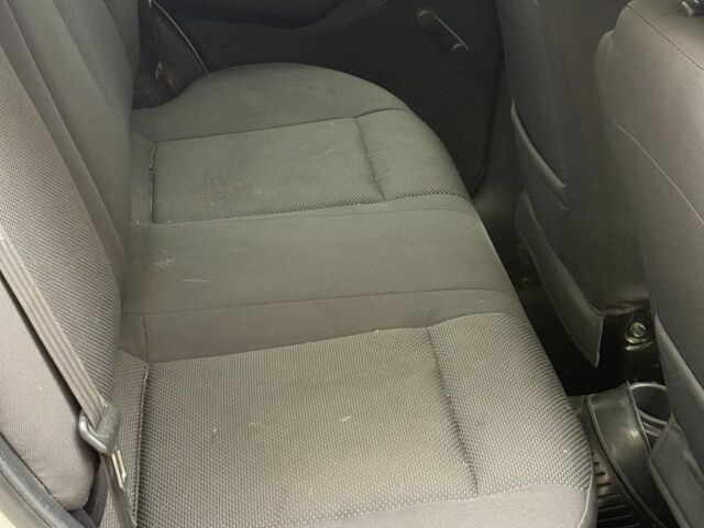 Белый Шевроле Авео, объемом двигателя 1.5 л и пробегом 84 тыс. км за 4200 $, фото 10 на Automoto.ua