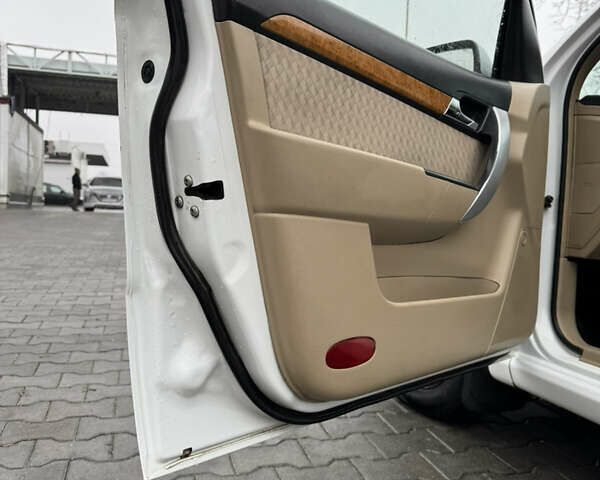 Білий Шевроле Авео, об'ємом двигуна 1.6 л та пробігом 89 тис. км за 5200 $, фото 6 на Automoto.ua