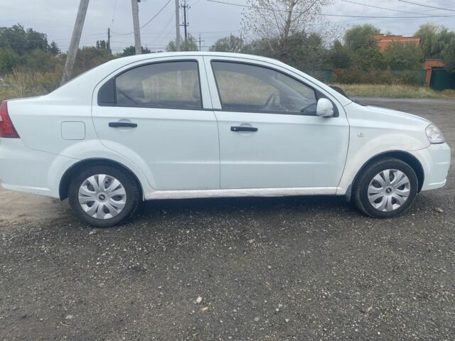 Білий Шевроле Авео, об'ємом двигуна 1.5 л та пробігом 239 тис. км за 2599 $, фото 3 на Automoto.ua