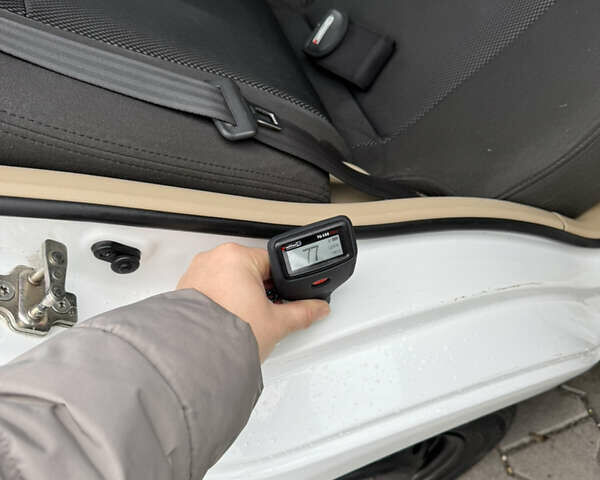 Білий Шевроле Авео, об'ємом двигуна 1.6 л та пробігом 89 тис. км за 5200 $, фото 41 на Automoto.ua