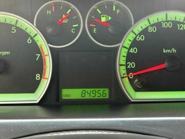 Белый Шевроле Авео, объемом двигателя 1.5 л и пробегом 84 тыс. км за 4200 $, фото 12 на Automoto.ua