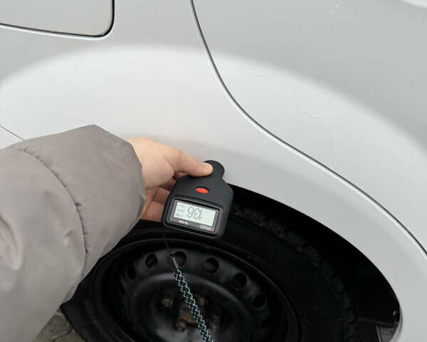 Білий Шевроле Авео, об'ємом двигуна 1.6 л та пробігом 89 тис. км за 5200 $, фото 26 на Automoto.ua