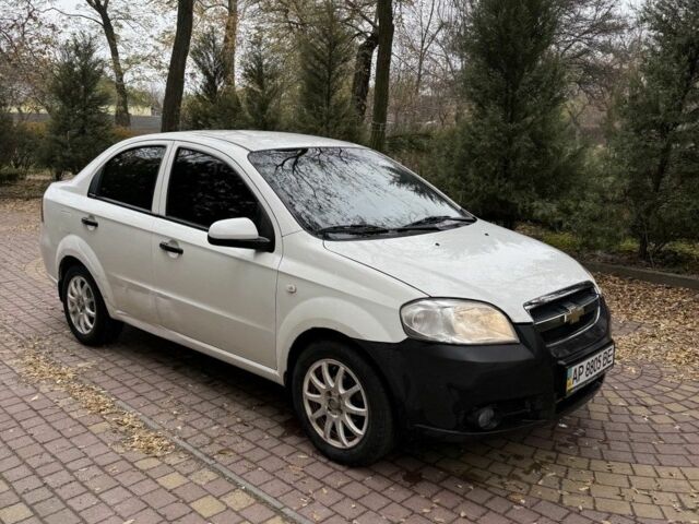 Белый Шевроле Авео, объемом двигателя 1.5 л и пробегом 84 тыс. км за 4200 $, фото 8 на Automoto.ua