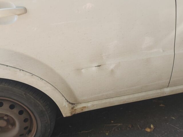 Білий Шевроле Авео, об'ємом двигуна 1.6 л та пробігом 175 тис. км за 3200 $, фото 4 на Automoto.ua