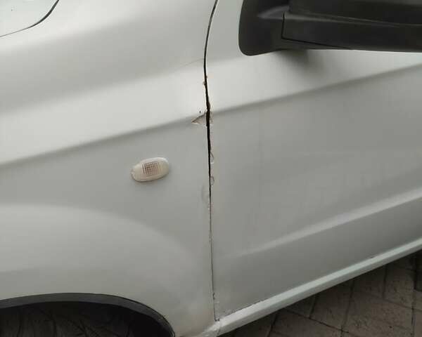 Белый Шевроле Авео, объемом двигателя 1.5 л и пробегом 239 тыс. км за 2850 $, фото 20 на Automoto.ua