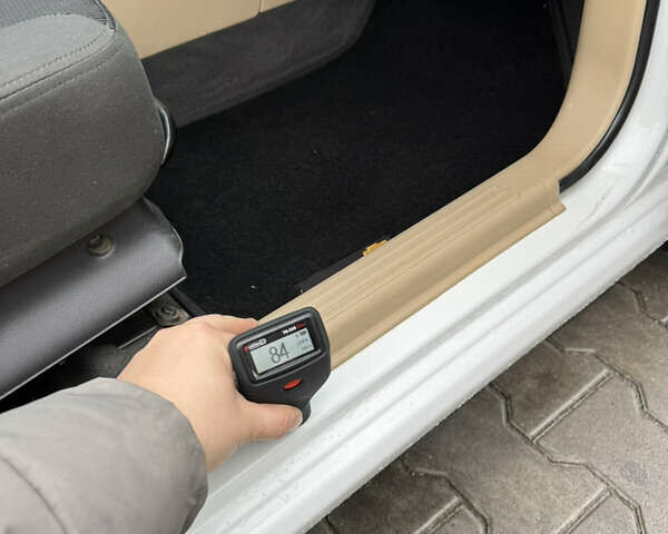 Білий Шевроле Авео, об'ємом двигуна 1.6 л та пробігом 89 тис. км за 5200 $, фото 39 на Automoto.ua