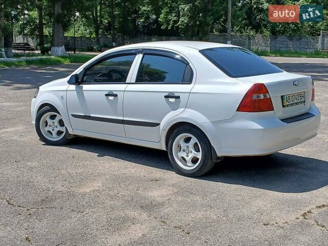 Белый Шевроле Авео, объемом двигателя 1.5 л и пробегом 167 тыс. км за 3599 $, фото 2 на Automoto.ua