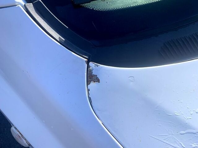 Білий Шевроле Авео, об'ємом двигуна 1.5 л та пробігом 130 тис. км за 3900 $, фото 5 на Automoto.ua