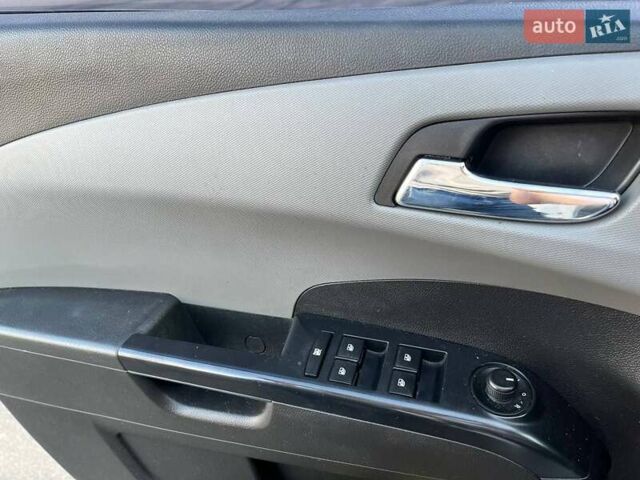 Белый Шевроле Авео, объемом двигателя 1.6 л и пробегом 115 тыс. км за 7100 $, фото 27 на Automoto.ua