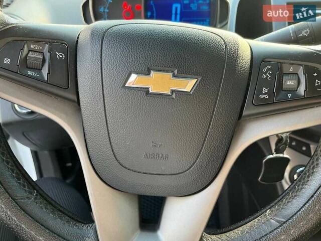 Белый Шевроле Авео, объемом двигателя 1.6 л и пробегом 115 тыс. км за 7100 $, фото 17 на Automoto.ua