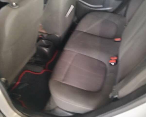 Белый Шевроле Авео, объемом двигателя 1.25 л и пробегом 215 тыс. км за 7000 $, фото 6 на Automoto.ua