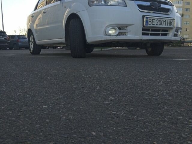 Білий Шевроле Авео, об'ємом двигуна 1.5 л та пробігом 46 тис. км за 3800 $, фото 6 на Automoto.ua