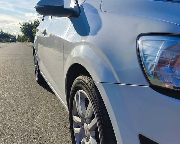 Белый Шевроле Авео, объемом двигателя 1.4 л и пробегом 172 тыс. км за 7189 $, фото 9 на Automoto.ua