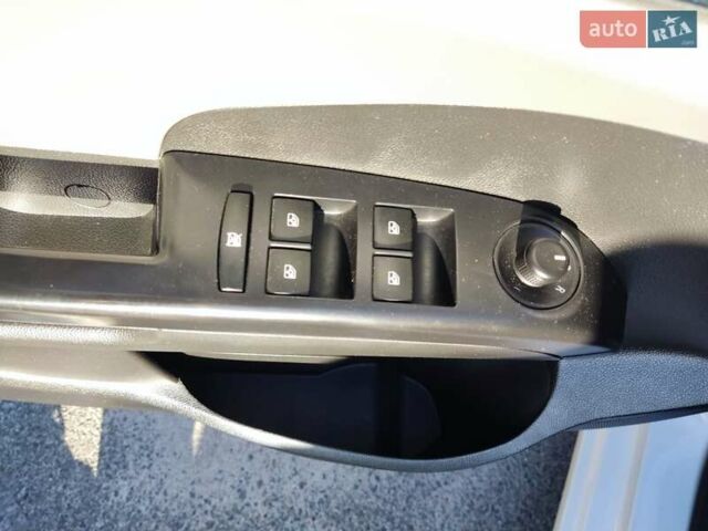 Белый Шевроле Авео, объемом двигателя 1.4 л и пробегом 172 тыс. км за 7189 $, фото 16 на Automoto.ua