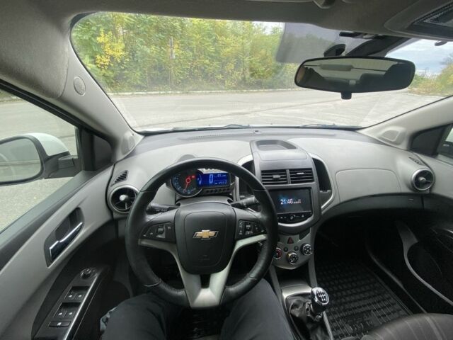 Шевроле Авео 2014 в Днепре (Днепропетровске) на Automoto.ua Белый Шевроле Авео, объемом двигателя 1.4 л и пробегом 125 тыс. км за 6500 $, фото 7 на Automoto.ua