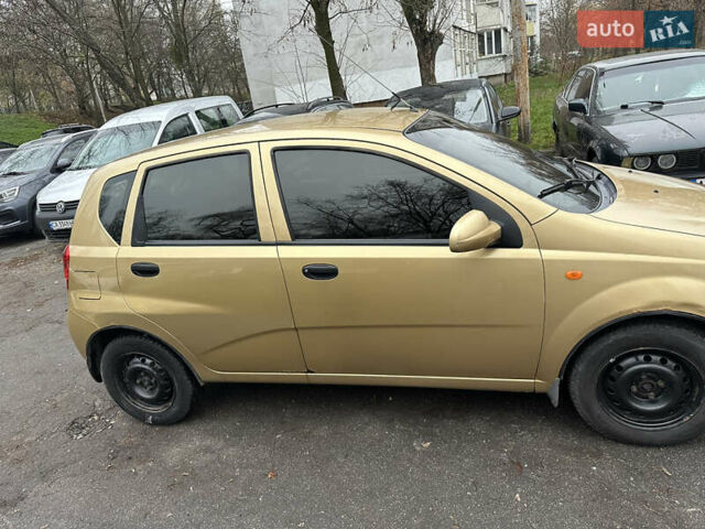 Бежевий Шевроле Авео, об'ємом двигуна 1.5 л та пробігом 169 тис. км за 2500 $, фото 1 на Automoto.ua