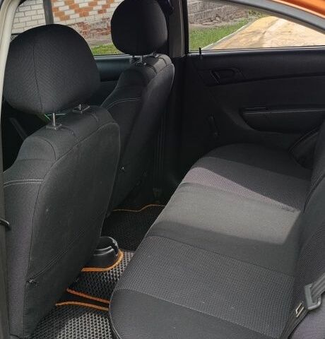 Бежевий Шевроле Авео, об'ємом двигуна 1.5 л та пробігом 164 тис. км за 4000 $, фото 15 на Automoto.ua