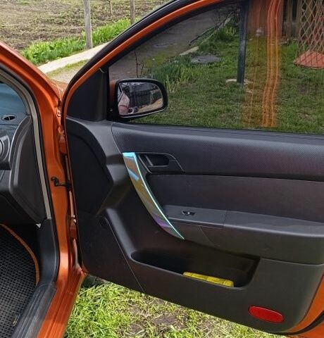 Бежевий Шевроле Авео, об'ємом двигуна 1.5 л та пробігом 164 тис. км за 4000 $, фото 17 на Automoto.ua