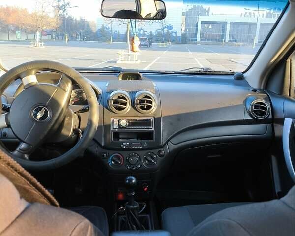 Бежевый Шевроле Авео, объемом двигателя 1.5 л и пробегом 161 тыс. км за 3450 $, фото 11 на Automoto.ua
