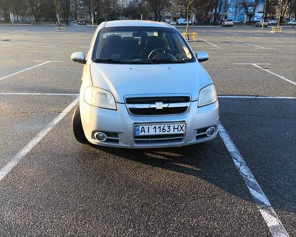 Бежевый Шевроле Авео, объемом двигателя 1.5 л и пробегом 161 тыс. км за 3450 $, фото 1 на Automoto.ua