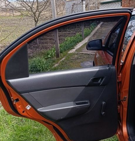 Бежевий Шевроле Авео, об'ємом двигуна 1.5 л та пробігом 164 тис. км за 4000 $, фото 19 на Automoto.ua