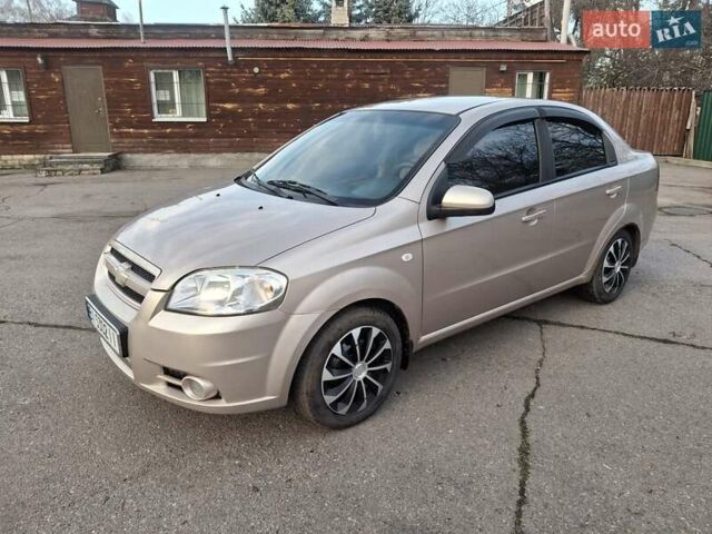 Бежевый Шевроле Авео, объемом двигателя 1.6 л и пробегом 199 тыс. км за 4400 $, фото 17 на Automoto.ua