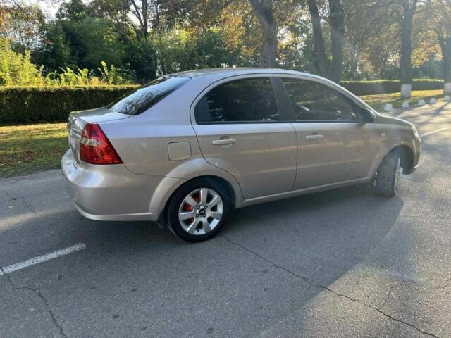 Бежевый Шевроле Авео, объемом двигателя 1.6 л и пробегом 121 тыс. км за 4500 $, фото 3 на Automoto.ua