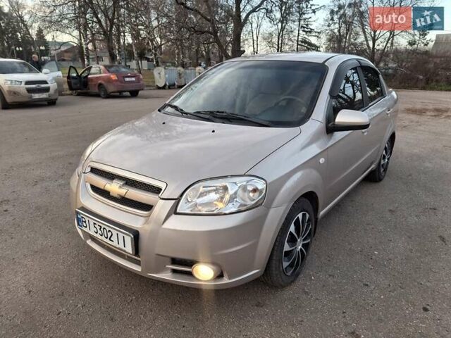 Бежевый Шевроле Авео, объемом двигателя 1.6 л и пробегом 199 тыс. км за 4400 $, фото 14 на Automoto.ua