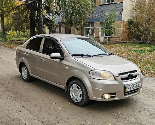 Бежевий Шевроле Авео, об'ємом двигуна 1.6 л та пробігом 200 тис. км за 2850 $, фото 6 на Automoto.ua