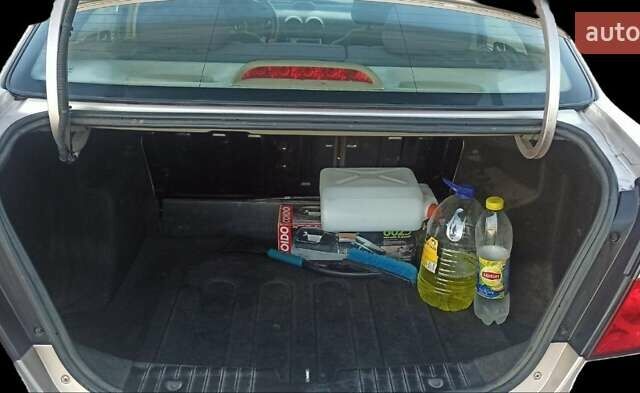 Бежевый Шевроле Авео, объемом двигателя 1.6 л и пробегом 132 тыс. км за 4200 $, фото 1 на Automoto.ua