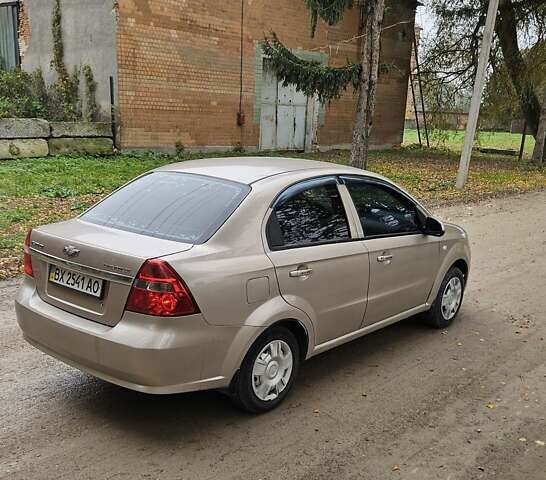 Бежевий Шевроле Авео, об'ємом двигуна 1.6 л та пробігом 280 тис. км за 2950 $, фото 5 на Automoto.ua