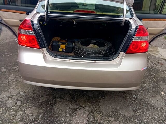 Бежевый Шевроле Авео, объемом двигателя 1.6 л и пробегом 151 тыс. км за 3800 $, фото 2 на Automoto.ua